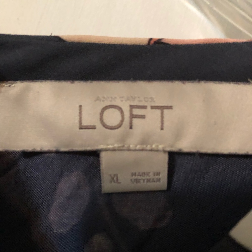 Loft Top - Picture 2 of 3